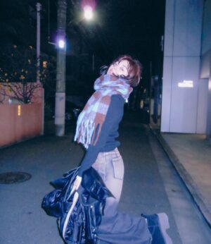Elaiza Ikeda Instagram - 美容院にいったら母と遭遇した日
