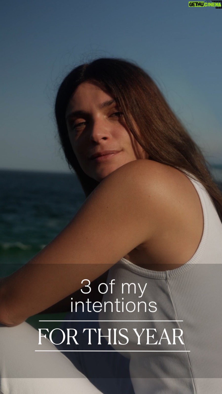 Elisa Sednaoui - 368 Likes - “Some days are simply described better than others,” as my linguistic intelligence mentor @paoloborzacchiello often says. I’ve recently started embracing this spirit, especially when it comes to birthdays, holidays, or even the start of a new year.
What I mean is, really, it’s up to us to make every day a celebratory, joyful moment. Every day is a chance to level up our mindset and the quality of our lives—our self-care, and our relationships. It doesn’t need to be the beginning of a year to set or evaluate our intentions and goals.
But it can be. Thinking of a year as a defined period can help us reflect and break our visions, goals, and intentions into smaller, less intimidating steps—making them more achievable and increasing our effectiveness in all areas of life.
With @bovisaj, I’m excited to share three key intentions I’ve set for myself lately:
1. Staying conscious of my energy and gently shifting away from unhelpful thoughts.
2. Finding more lightness—balancing depth with moments of not taking things too seriously.
3. Consuming less and being more intentional with what I buy and why.
As we go through our year, let’s remember that self-care doesn’t have to mean grand gestures. It lives in the small, deliberate choices we make every day. And yes, even a simple face workout can be a meaningful act of care—a small reflection of the bigger journey of nurturing ourselves, inside and out. ✨