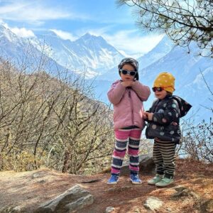 Emelie Forsberg Instagram - Some of the finest memories we have collected is bringing our little ones out in the nature. Hiking, skiing, biking, running. It´s about every step, not the destination. 

It´s about stopping to look at the woodpecker, listen to the birds song, being amazed by squirrels running and jumping in the crowns of the trees, the wildflowers, how cold the stream is and thousands of more small but incredible events the outdoor can offer. 
 
Here are some tips and tricks I collected over the years: 
 
A mutli purposal stroller is golden. We got the @thule Thule Chariot where you easily change from bike, jogging and skiing mood.
 
A comfortable baby backpack. 
 
Bring warm clothes and changes.
 
Bring snack. Snack often! And eating meals outside is a hit for us!
 
After a break the energy levels and stoke are often high again. No need to give up!
 
Be prepared to change the plan. All is fine anyway.
 
Talk about the trips you´ve done together so far, and how nice it has been. We also talk about how strong we become when we move our bodies! 

Always always say yes when they want to go out! ( Even though sometimes I just want to walk our dog Maui efficient 😆) 
 
Do you have any go to´s ?
A great source of inspiration; @familylifebythule 
❤️