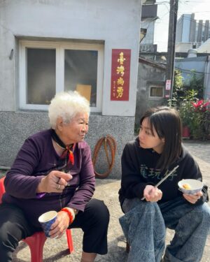 Enno Cheng Instagram - 初2。電玩仔與家人。