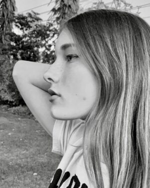 Erika Eleniak Instagram - Hey, nineteen.
I can’t believe you turn 19 today. You are such an incredible human. In fact, the best one I know. You are so brave, strong, funny, gorgeous on the inside, as well as out and I’m so damn proud to be your mom. May this year be filled with amazing adventures and so much love that your heart is overflowing. I love you, mom.
#indy
@indye1eniak 
#birthdaygirl