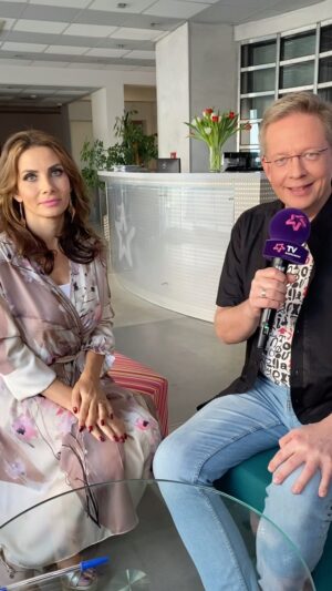 Eva Decastelo Instagram - Chtěli byste Intim Night Evy a Aleše? 😈
Dejte vědět a buďte ve střehu!🔥