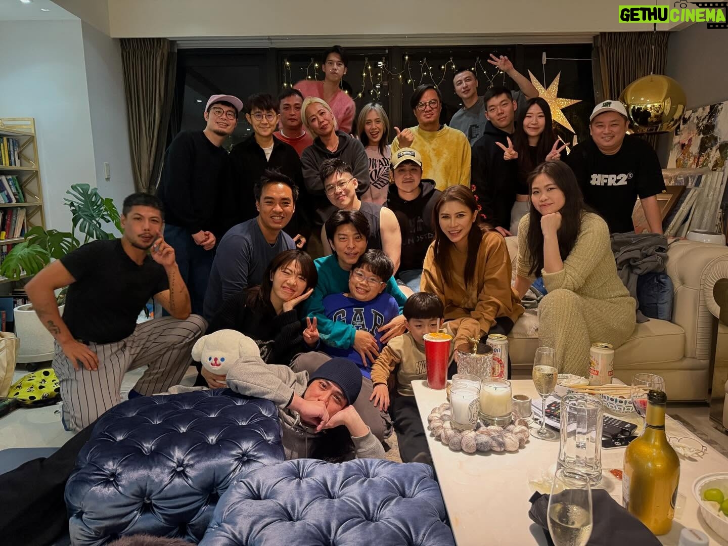 Eve Ai - 2.5K Likes - 🧧 Happy new year ❤️
