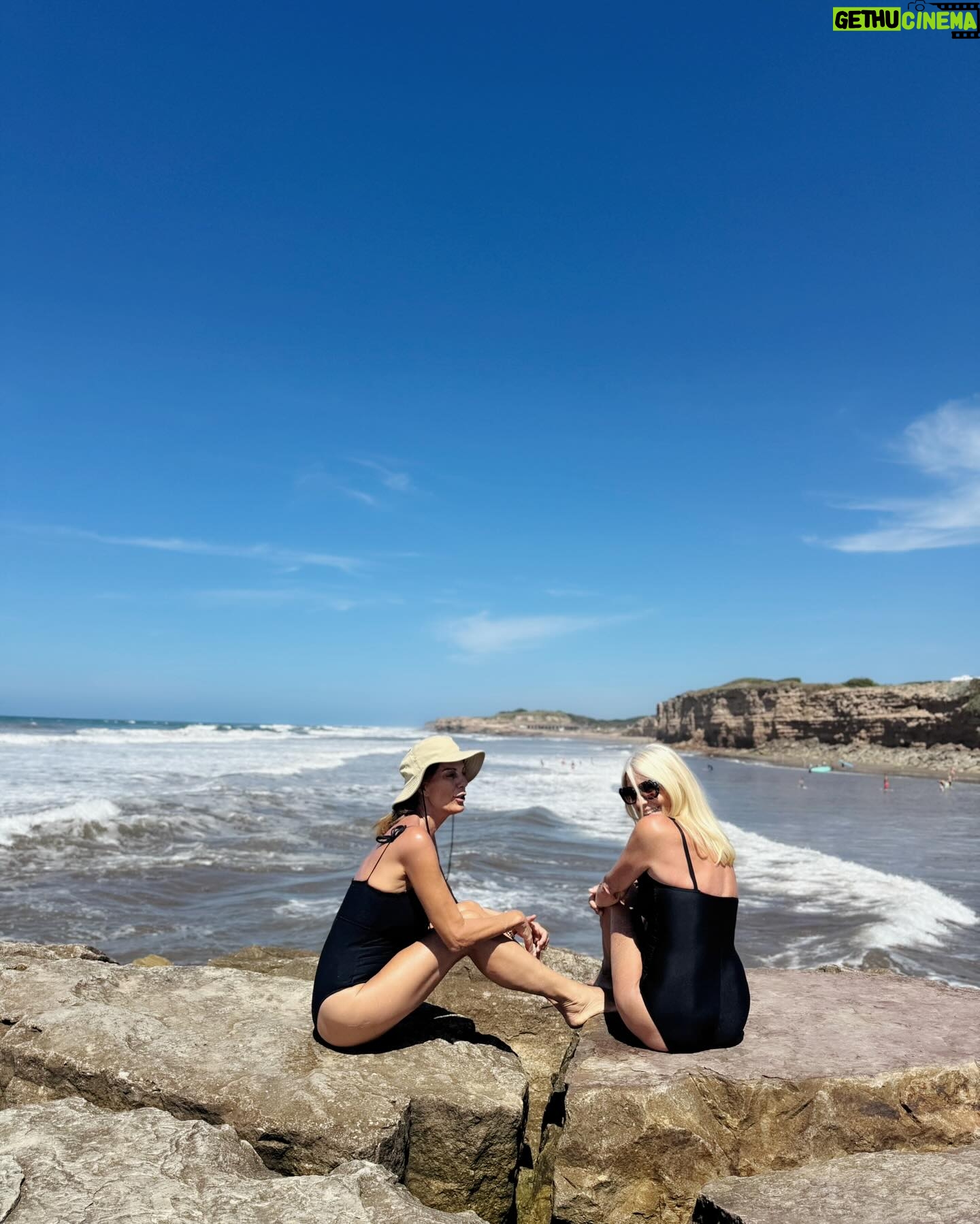 Evelyn Scheidl - 16.7K Likes - 👑👑🇦🇷 Dos coronas, dos amigas y un mismo espíritu. Evelyn @evelynscheidl , Miss Argentina 1971. @nequigalotti , Miss Argentina 1980.
Siempre disfrutando a full de la vida.
PH 📸 estrella ⭐️ nuestro amigo @medinaflores
@casapampachapadmalal @casapampaplaya @elcalamarloco @lilitaalbano
Anfitriona de lujo: @alvareznata
#bynequi