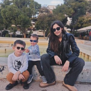 Foteini Atheridou Instagram - Αλητείες στις πλατείες … #motherslife #myboys #gang #boyhood