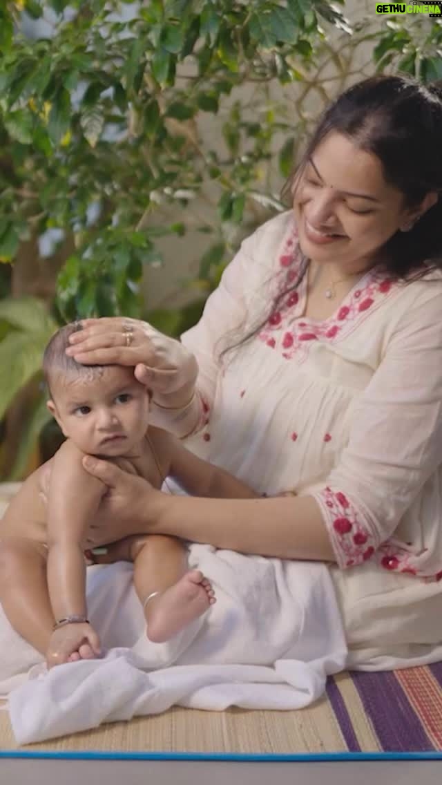 Geetha Madhuri - 54.5K Likes - shoot for @oldschoolrituals !!! @smitapop akkkaaaa