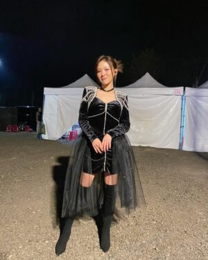 Genie Chuo Instagram - 工作碎片🧩🖤
