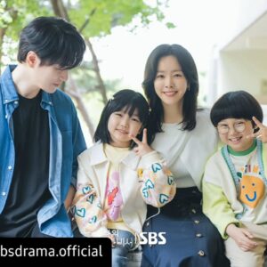 Gi So-you Instagram - #리그램 - @sbsdrama.official by @get_regrammer
설맞이 비하인드 스틸 모아왔습니다!
나완비즈 너무 귀엽고 사랑스러움🥰

SBS 금토드라마 <나의 완벽한 비서>
☞ 1월 31일 [금] 밤 10시 | '나의 완벽한 비서' 스페셜 방송
☞ 2월 1일 [토] 밤 9시 50분 | 9회 방송

Copyright Ⓒ SBS. All rights reserved.
무단 전재, 재배포 및 AI학습 이용 금지

#SBS금토드라마 #나의완벽한비서
#LOVESCOUT #나의완벽한비서스틸 #스틸
#한지민 #이준혁 #김도훈 #김윤혜
#기소유 #김태빈