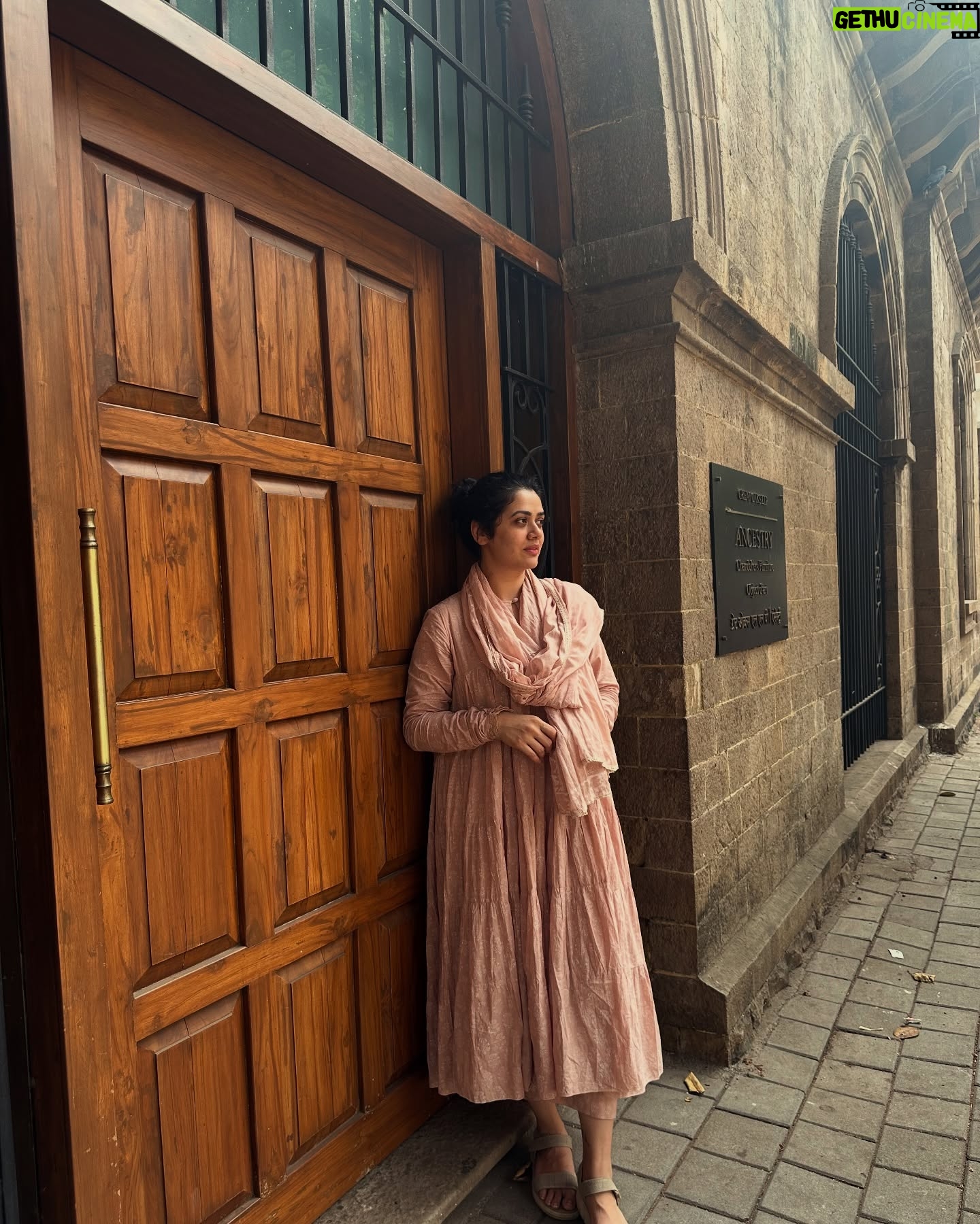 Girija Oak - 17.6K Likes - सेल्फ इंडल्जेंस इन सोबो 🫰🏼
पिक्चर्स ऑफ़ मी एंड बाय मी.
@shreyaskeskarr