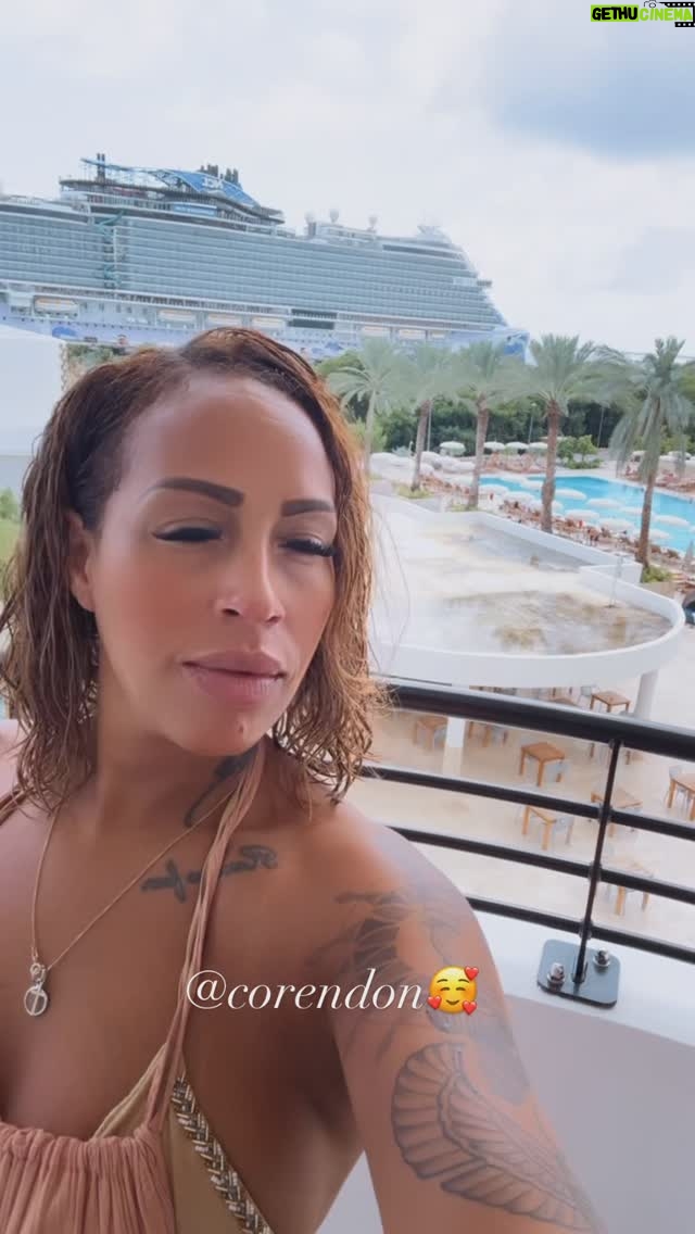 Glennis Grace - 1.6K Likes -