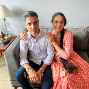 Gracy Singh Instagram - Glimpses of our #rakshabanshan2024 
#familylove  #siblingbond