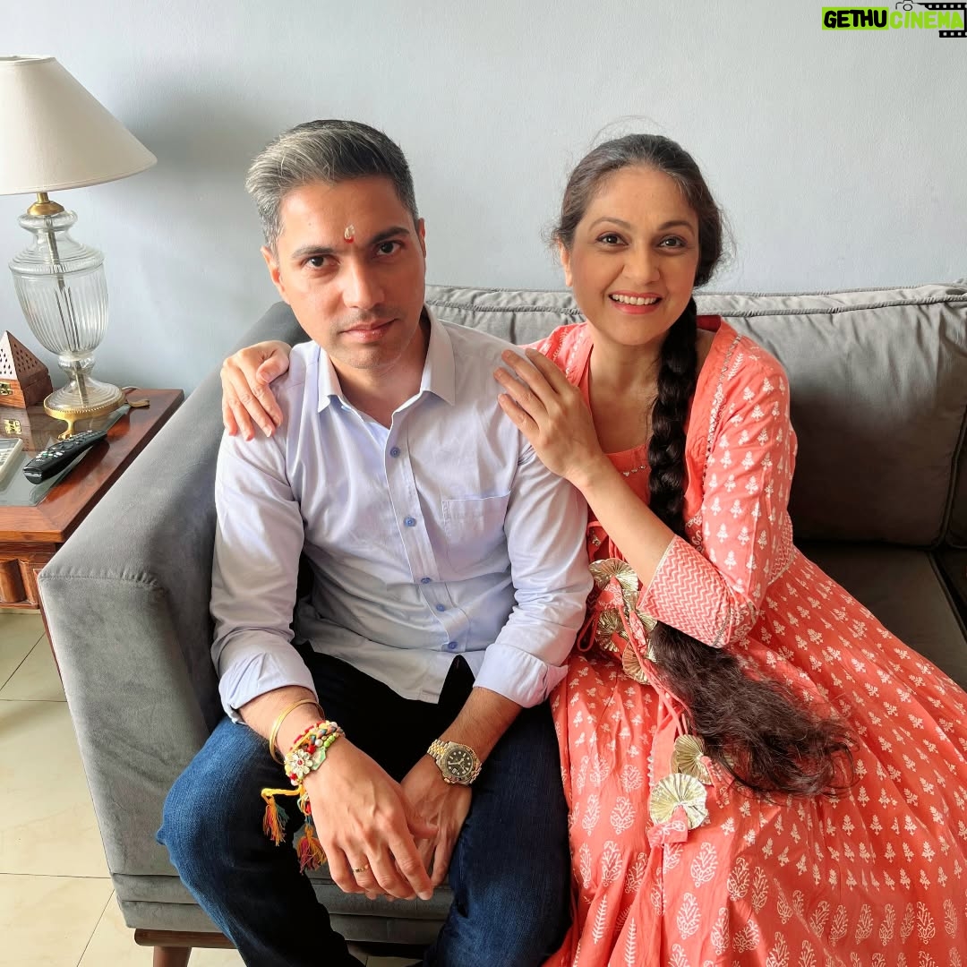 Gracy Singh - 3.5K Likes - Glimpses of our #rakshabanshan2024
#familylove #siblingbond