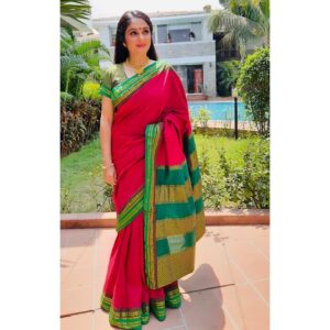 Gracy Singh Instagram - May this Akshaya Tritiya bring you peace, health,  joy, prosperity & wealth. Wish you a very Happy Akshay Tritiya!
#akshyatritiya