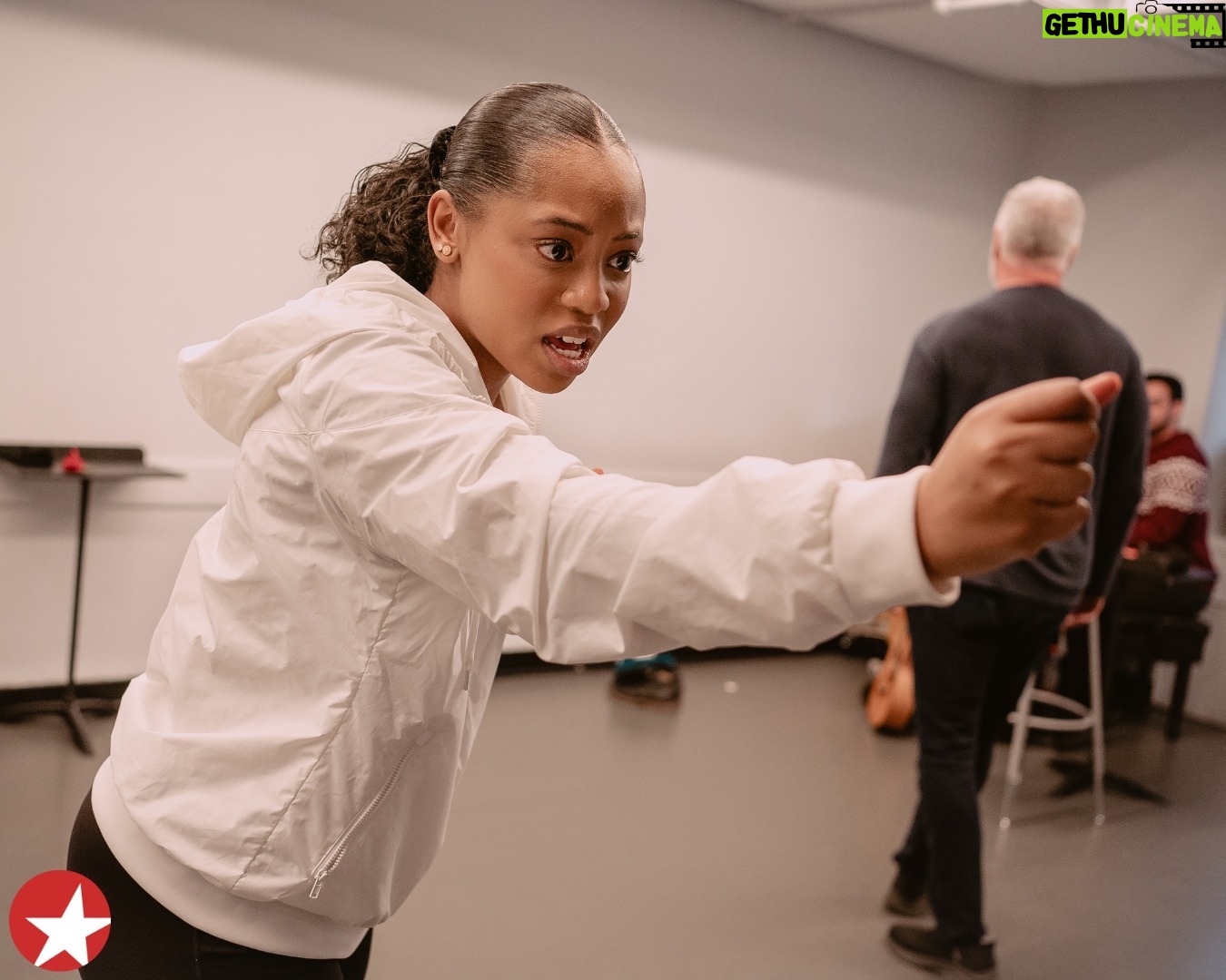 Hailey Kilgore - 13.1K Likes - They're coming to Broadway! Have a peek inside rehearsals for HADESTOWN's newest Eurydice, Orpheus and Hades: Hailey Kilgore, Carlos Valdes and Tom Hewitt.
For tickets, visit the link in our bio!
📸: @michaelah.jpg
#hadestown #broadway #musicaltheatre #haileykilgore #carlosvaldes #tomhewitt #rehearsal