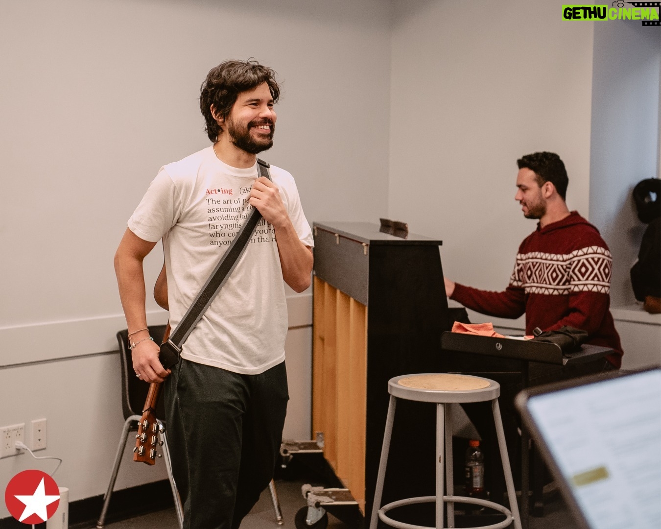 Hailey Kilgore - 13.1K Likes - They're coming to Broadway! Have a peek inside rehearsals for HADESTOWN's newest Eurydice, Orpheus and Hades: Hailey Kilgore, Carlos Valdes and Tom Hewitt.
For tickets, visit the link in our bio!
📸: @michaelah.jpg
#hadestown #broadway #musicaltheatre #haileykilgore #carlosvaldes #tomhewitt #rehearsal