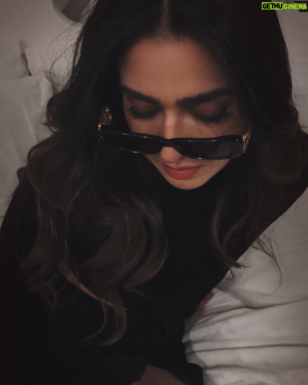 Hajra Yamin - 3 Likes - “The best is yet to come.” ~ Frank Sinatra
Wearing~ @maheenkarimofficial
Stylist~ @stylebyaneela
MUA~ @trio_session
Art direction & Photography~ @ayazanisphotography
#aurevoir #2024 #hello #2025