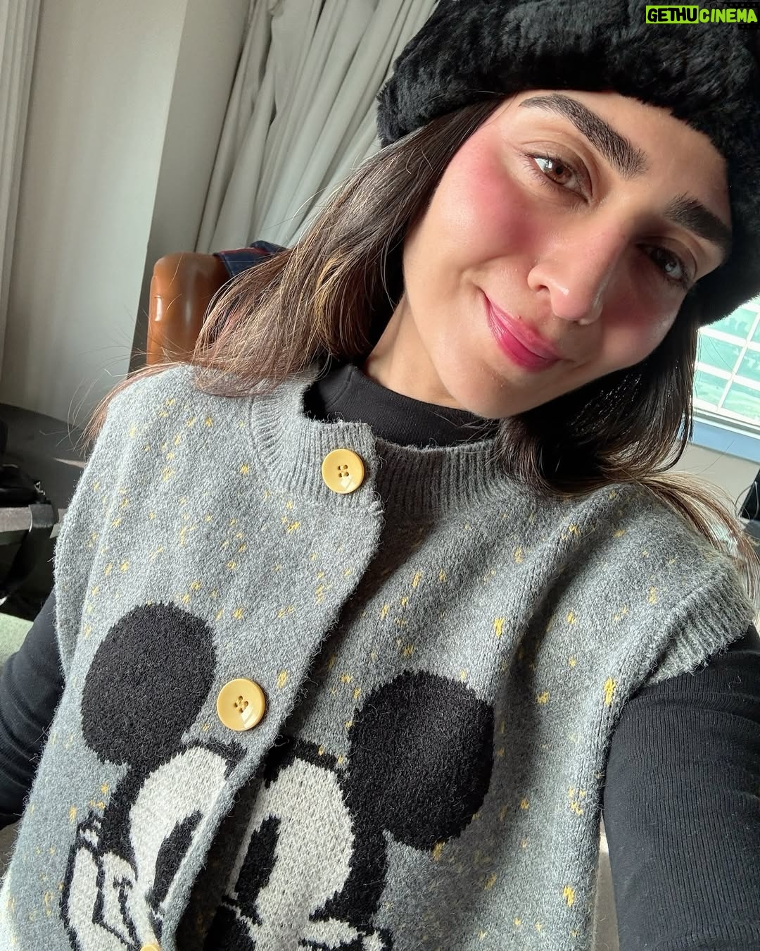 Hajra Yamin - 3 Likes - #ny ❄️☕️🫶🌲