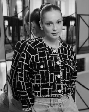 Hannah Dodd Instagram - @chanelofficial Haute Couture - 🌸

I had the absolute privilege of visiting the atelier in the final hours before the show with @bazaaruk - To see the talented hands at work creating these pieces of art pre runway was so incredibly special. Super grateful @chanelofficial xx

 
Pascal Le Segretain / Getty Images
@pipbourdillon 
@felicitykay 
@sarahillmakeup 
@knightjosh 
@thebradylea 
@selectmodellondon 
@trackpublicity