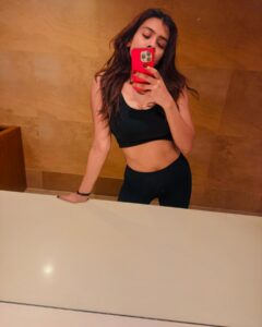 Actress Hebah Patel HD Photos and Wallpapers January 2025