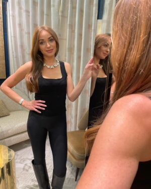 Helen George Instagram - Dreamy dress up
@tiffanyandco