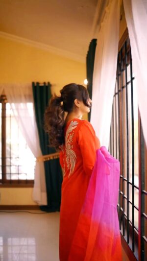 Hiba Ali Khan Instagram - Videography: @ali_razakz70 
Makeup & Styling by @gillhoraiboffical 
Dress: @minayaz_boutique