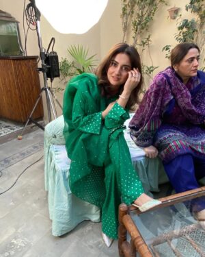 Hiba Bukhari Instagram - Jaan Nisaar photo dump!!

♥️