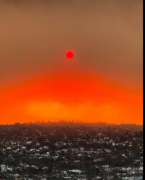 Hilary Shepard Instagram - No words. One of my  daughters had to evacuate and she and her pets are safe. No word on the status of her house. Her partner lost his childhood home . Too many of my friends have lost their homes to mention. This is an apocalyptic event. My heart is broken . Love to all. Please help where you can . 💔 #californiafires