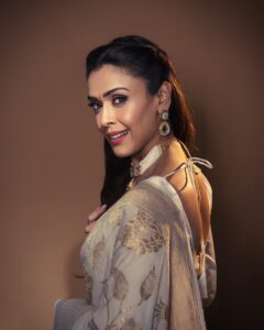 Actress Hrishitaa Bhatt HD Photos and Wallpapers February 2025