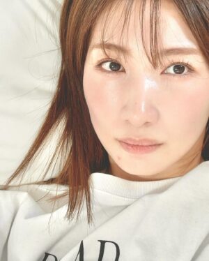 Ikumi Nakajima Instagram - 似合う髪型わからないままひたすら頭皮とキューティクルとナツホとイツキに申し訳なかった2024