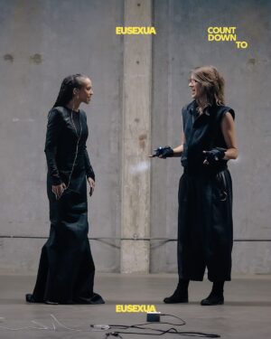 Imogen Heap Instagram - You’re in for a treat with FKAtwigs’ new album Eusexua. 

A few weeks back, I got to discuss process and presence and with this luminous creature. We also shared some moments of music and movement together. 

It was delightfully Glovely ;) 

I’m getting me a ticket for sure for the tour. As should you.

Congratulations @fkatwigs on an audacious, playful and highly enjoyable album!

 🎥: @spotify