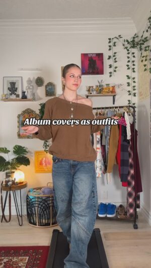 Indi Star Instagram - Album covers as outfits pt 3 !!! Who should I do next? #mazzystar #thebeatles #redhotchilipeppers #records #outfitinspo