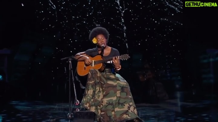 India.Arie - 15.8K Likes - #robertaflack requested me for this performance. A GREAT HONOR.
The 2nd 1/2 if this video is her acceptance speech and its SO LOVELY. have a watch.
TO HEAR ME SHARE MORE memories of roberta - link in my bio💜
I LOVE yall #riprobertaflack
THANK YOU @funklife4ever FOR MAKING THIS EDIT! MUSIC LOVERS????? FOLLOW OVER THERE. THEY ARE ALWAYS CELEBRATING THE CULTURE THE RIGHT WAY 💜