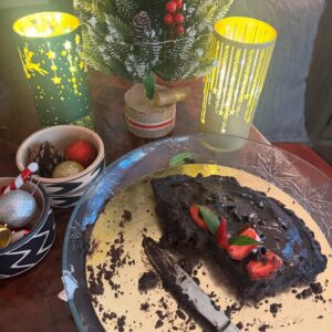 Ira Dubey Instagram - Hi December 🎄🦋✨🍇🧀 📔🍷🤡💥