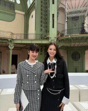 Irene Kim Instagram - Couture dreams, Chanel Reality ☁️✨
#CHANELhautecouture