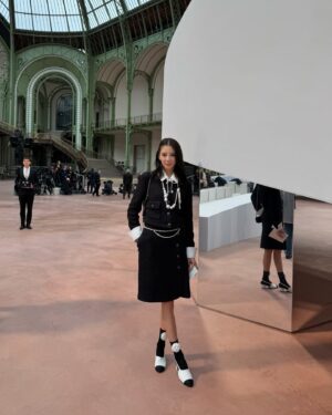 Irene Kim Instagram - Couture dreams, Chanel Reality ☁️✨
#CHANELhautecouture