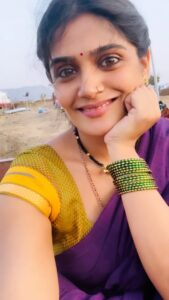 Actress Isha Keskar HD Photos and Wallpapers October 2024