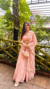 Actress Isha Rikhi HD Photos and Wallpapers February 2025