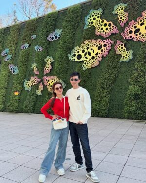 Jane Lee Instagram - 今年把娘家搬來台北，大家在台北人擠人好熱鬧🎉 #有家人的地方就是家 #wearefamily