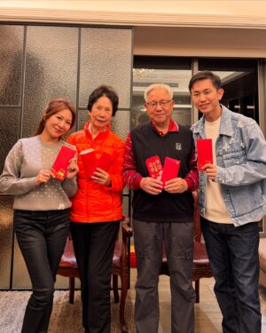 Jane Lee Instagram - 除夕沙鹿老家團圓，大家都平安健康快樂過新年🥰 #團圓
