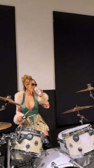 Jarry Lee Instagram - my progress after 3 drum lessons 🥁

is it weird that I immediately liked drums more than other instruments I’ve spent 15  years of classical training in?? 🤦🏼‍♀️ honestly never thought I would enjoy percussion but guess that’s a reminder to always be open to new & unexpected passions