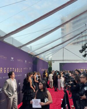 Jarry Lee Instagram - the 22nd annual @unforgettablegala by @character.media & @getgoldentv was such an incredible night 🌹 

congratulations to @prabalgurung, the cast of @avatarnetflix, @annasawai, @_joanchen_, @your.richbff, @officialbyronscott, and all the other amazing award honorees! 🏆

also ‘twas v cool seeing @nicklachey @98degrees @iwonhoyou @thejetsband @thuymusic @partyfoul_official & so many talented artists perform 😮