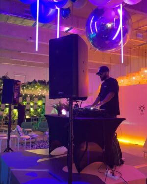 Jarry Lee Instagram - my first Art Basel in Miami 👯‍♀️ a few highlights: 
1 & 9. @nylonmag Nylon House on Star Island
3 & 6-7. @playboy kickoff party at @slssouthbeach @hydebeachmiami
4. @johnsummit at @livmiami 
10 & 15. @playboy @playboymx x @maxjamali at @villaazurmiamibeach
12. @nolchashows at @m2_miami 
13. @brand___edit @thedigitaldpt gifting showroom
14. @ikea @ikeausa “Sleepeasy” event in Wynwood via @factorypr
16. @oceandrivemag @modernluxury Art of the Party at @fontainebleaumiamibeach

.
.
.
.
.
#artbasel #artbasel2024 #nylonhouse #fontainebleaumiami #livmiami #fontainebleau #slsmiami #hydebeachmiami #hydebeach #villaazurmiami #miamievents #miamievent #influencerevent #asianblogger #asianinfluencer #miamiblogger #miamiinfluencer #LAinfluencer #LAblogger #losangelesblogger #losangelesinfluencer #losangelesmodel #blondeasian #asianmodel #lifestyleinfluencer #fashioninfluencer #miamibeach #southbeach #wynwood #starislandmiami