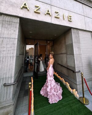 Jarry Lee Instagram - @azazieofficial dressed me in this stunning gown for their Midsummer Soirée last week 😍 thanks for having me @michelemariepr