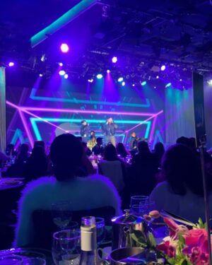Jarry Lee Instagram - the 22nd annual @unforgettablegala by @character.media & @getgoldentv was such an incredible night 🌹 

congratulations to @prabalgurung, the cast of @avatarnetflix, @annasawai, @_joanchen_, @your.richbff, @officialbyronscott, and all the other amazing award honorees! 🏆

also ‘twas v cool seeing @nicklachey @98degrees @iwonhoyou @thejetsband @thuymusic @partyfoul_official & so many talented artists perform 😮