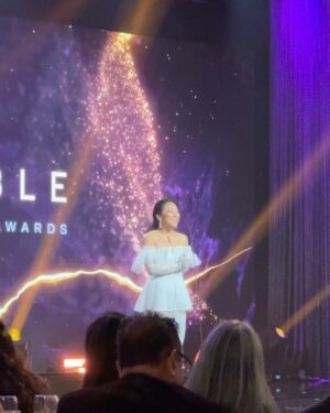 Jarry Lee Instagram - the 22nd annual @unforgettablegala by @character.media & @getgoldentv was such an incredible night 🌹 

congratulations to @prabalgurung, the cast of @avatarnetflix, @annasawai, @_joanchen_, @your.richbff, @officialbyronscott, and all the other amazing award honorees! 🏆

also ‘twas v cool seeing @nicklachey @98degrees @iwonhoyou @thejetsband @thuymusic @partyfoul_official & so many talented artists perform 😮