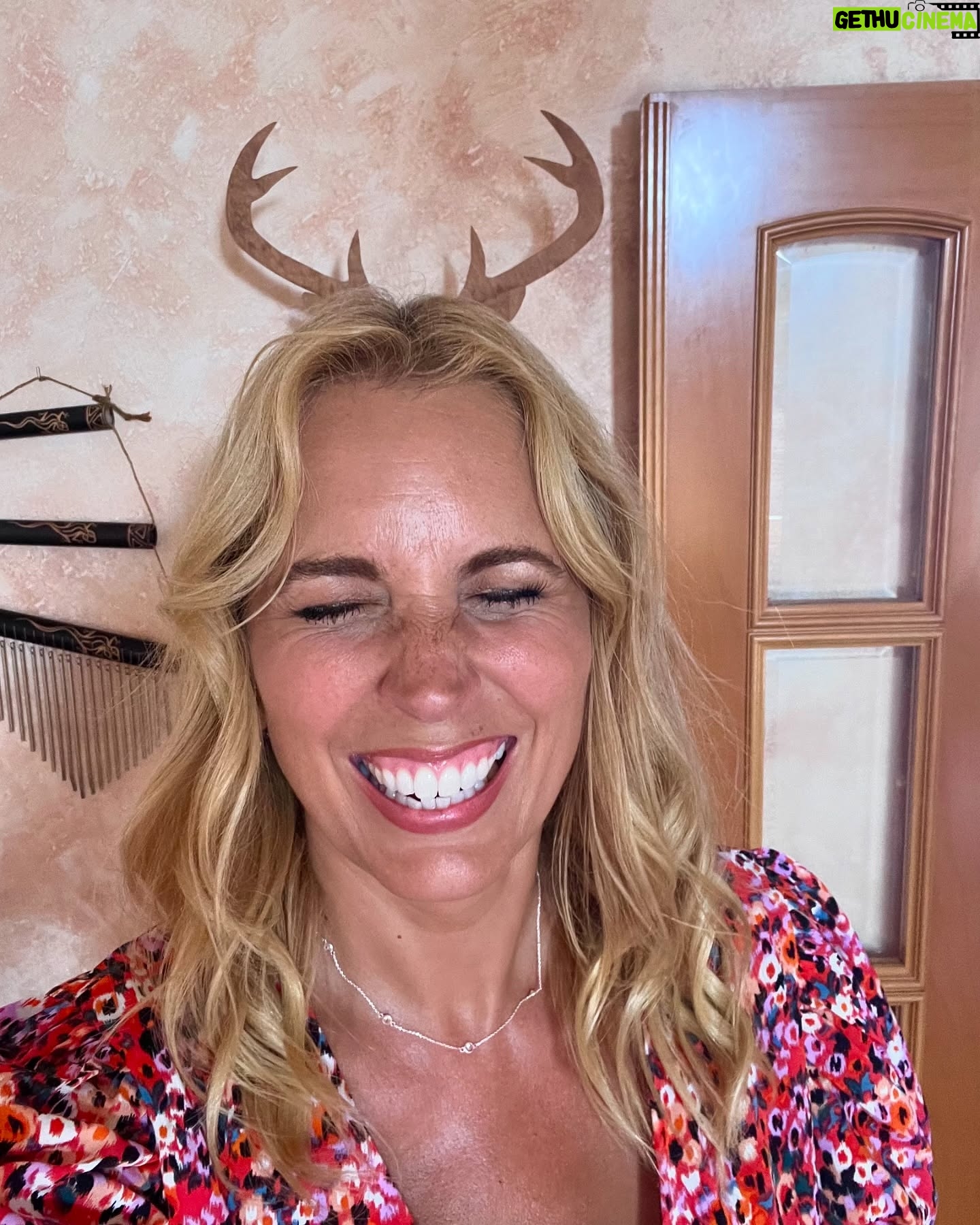 Jasmine Harman - 5.2K Likes - ☀️Another brand new episode tonight at 6pm @channel4 @aplaceinthesunofficial ☀️
I head over to the seaside town of Sitges to find Richard his dream holiday home with a budget of 210k!
Can’t wait to hear your thoughts on the properties i showed Richard and his best friend Peter🩷☀️ How did i do? ⭐️
#aplaceinthesun #sitges #househunting #sunshine #newhome