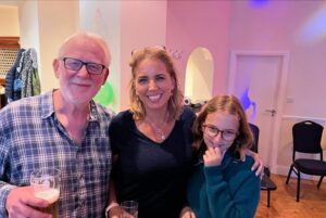 Jasmine Harman Instagram - ✨Then & Now✨ Wishing my dad a very happy 70th birthday! So nice to spend the day with family! 

We recreated this photo from 10 years ago! 🥰

#thenandnow #10yearsago
#happybirthday