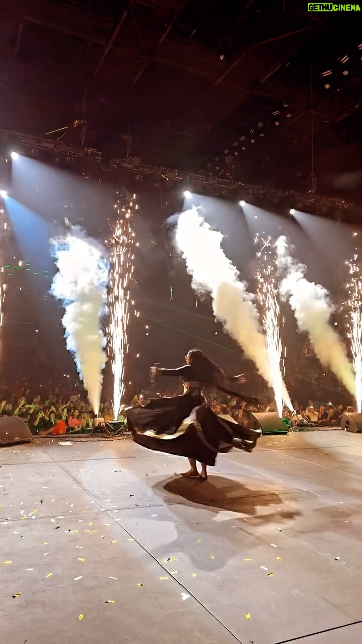 Jasmine Sandlas - 112.4K Likes - At the @cocacolaarena
If it isn’t like this, I don’t want it.
Until it is like this, I don’t want to step on a stage.
I’ll just write songs and drop bangers until the planets are aligned 🧿
I want to sing what I love. I want true lovers of my music to be present in the audience and I want all 13000 human beings to leave the venue uplifted, fulfilled and healed.
75% of women in the audience and 25% men. No disrespect to the boys, but I have always loved my female audience. 2 hours of magic and purity, life changing conversations and everyone is sober. Is that too much to ask for my world tour ?
Comment below #teamsandlas 🔻