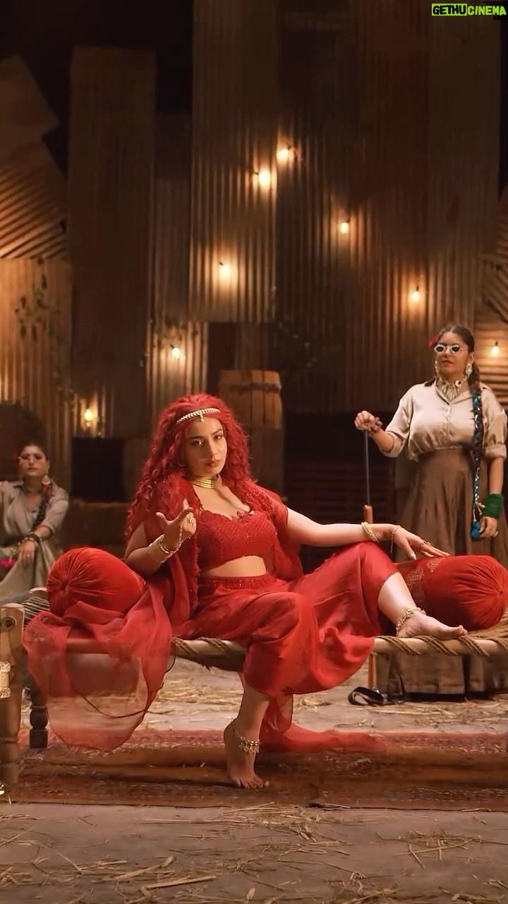 Jasmine Sandlas - 79.6K Likes - Feem out now and everyone knows.
Lala Lala was the best surprise drop ever.
Both bangers roaring worldwide 🌍