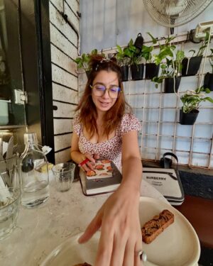 Jasmine Sandlas Instagram - Mother Mary 🕯️ Thank you will never be enough 📿